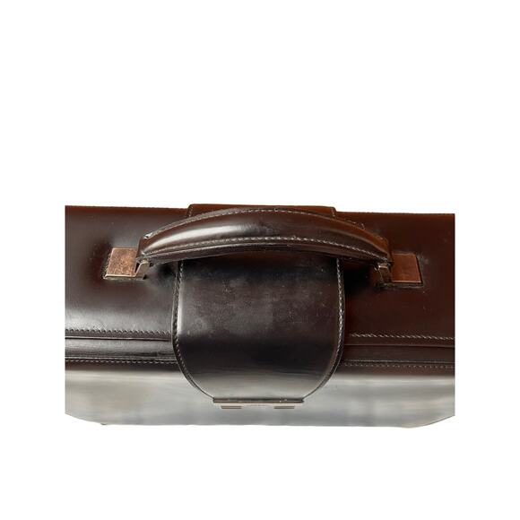 BALLY of Switzerland Leather Briefcase / Pilot - Lawyer - Doctor - Picture 2 of 10